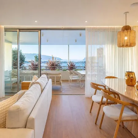 Ocean View Modern Retreat With Pool & Sunset Views São Martinho do Porto