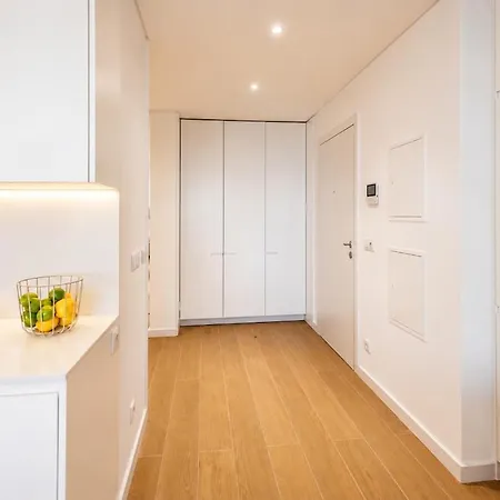 Ocean View Modern Retreat With Pool & Sunset Views Apartament *