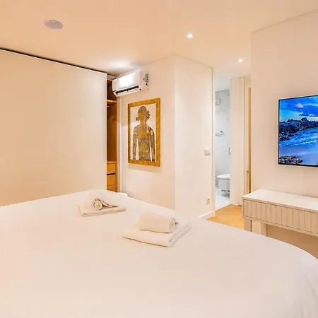 Ocean View Modern Retreat With Pool & Sunset Views Apartament *
